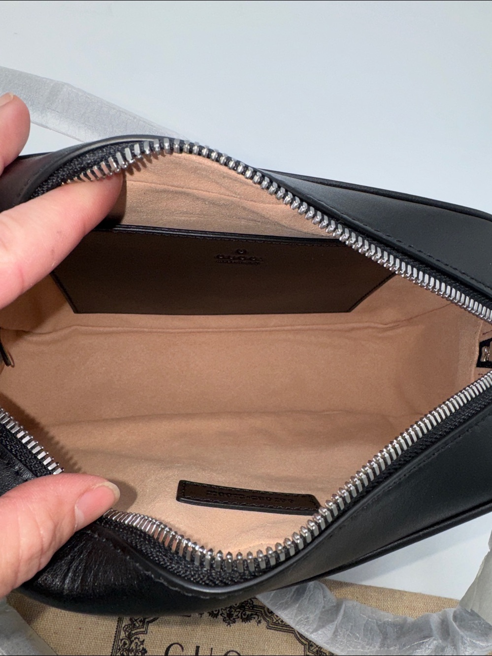 GG Marmont Shoulder Bag Mixed Matelasse Leather Small Gunmetal Hardware - Picture 5 of 9